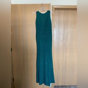 Windsor Emerald Green Prom Dress